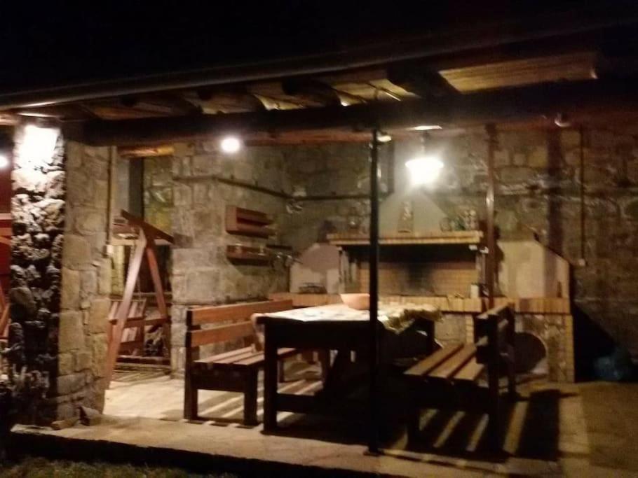 Παραδοσιακή Πέτρινη Κατοικία Στην Βλάχα Ελάτης Exterior photo